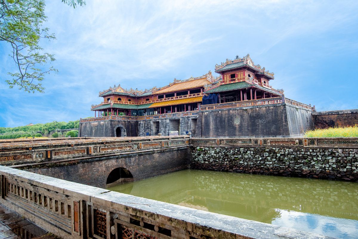 Trajet Hoi An – Hué ( 1 journée )